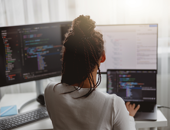 Expert Web Designer, SEO and Digital Marketing Specialist working on a project.